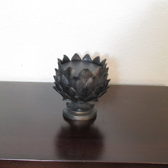 NWT Artichoke Candle Holder with Faux Aged Bronze Finish - Picture 3 of 3